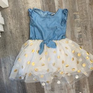 Denim toddler dress with tut bottom, super cute. Great condition. Size 2T.